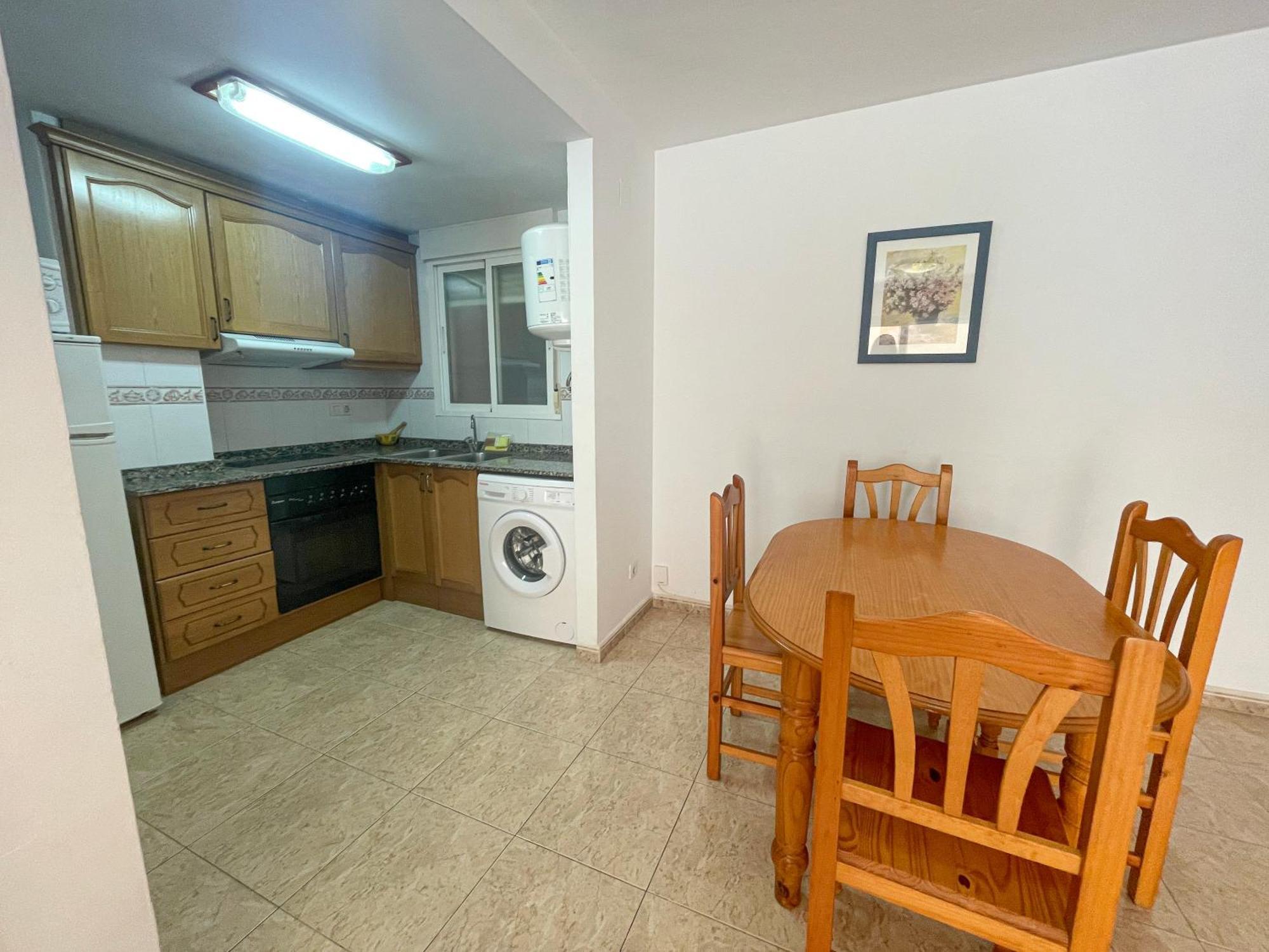 Apartamentos Estacion Oropesa 3000 โอโรเปซาเดลมาร์ ภายนอก รูปภาพ