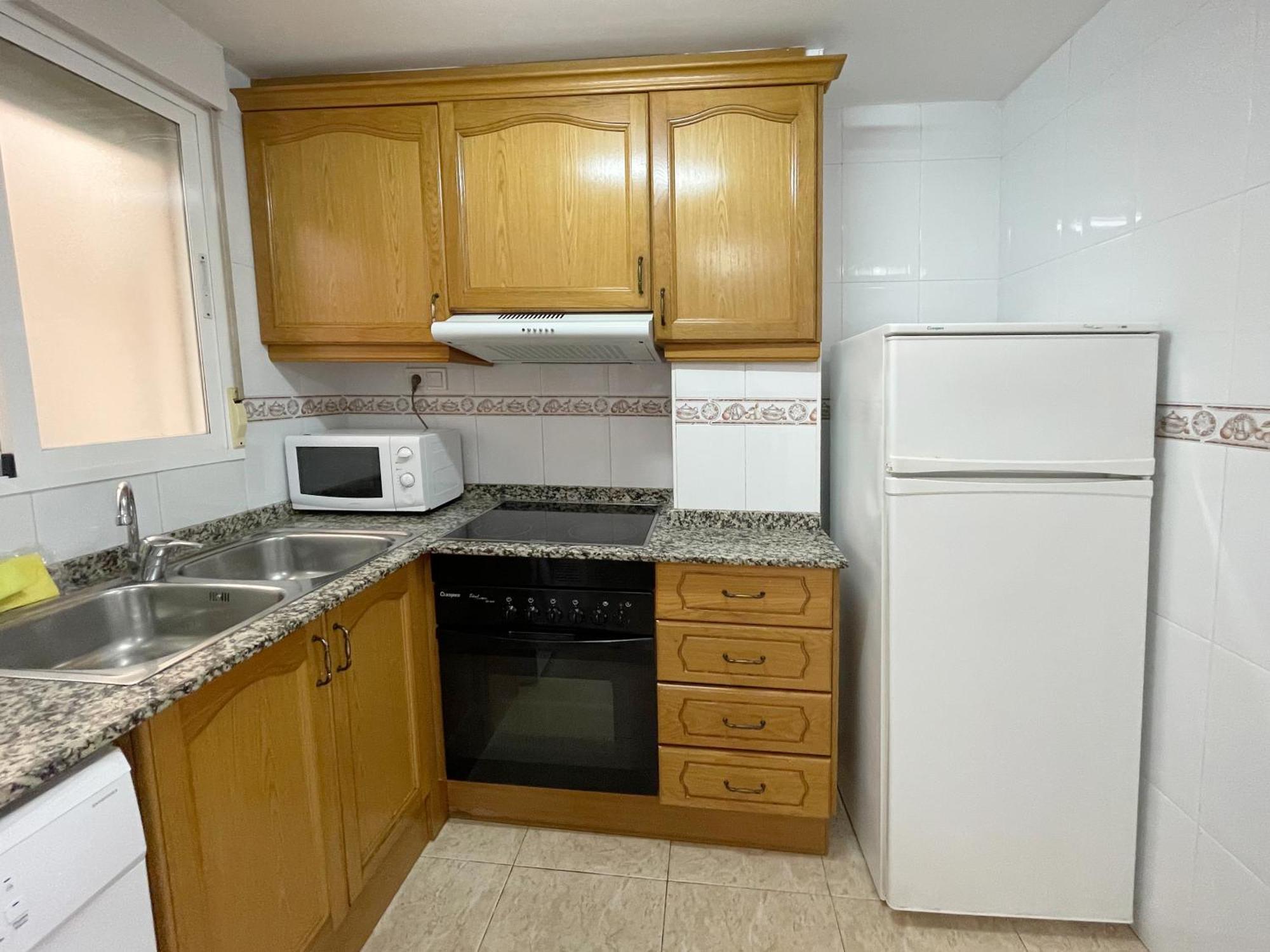 Apartamentos Estacion Oropesa 3000 โอโรเปซาเดลมาร์ ภายนอก รูปภาพ