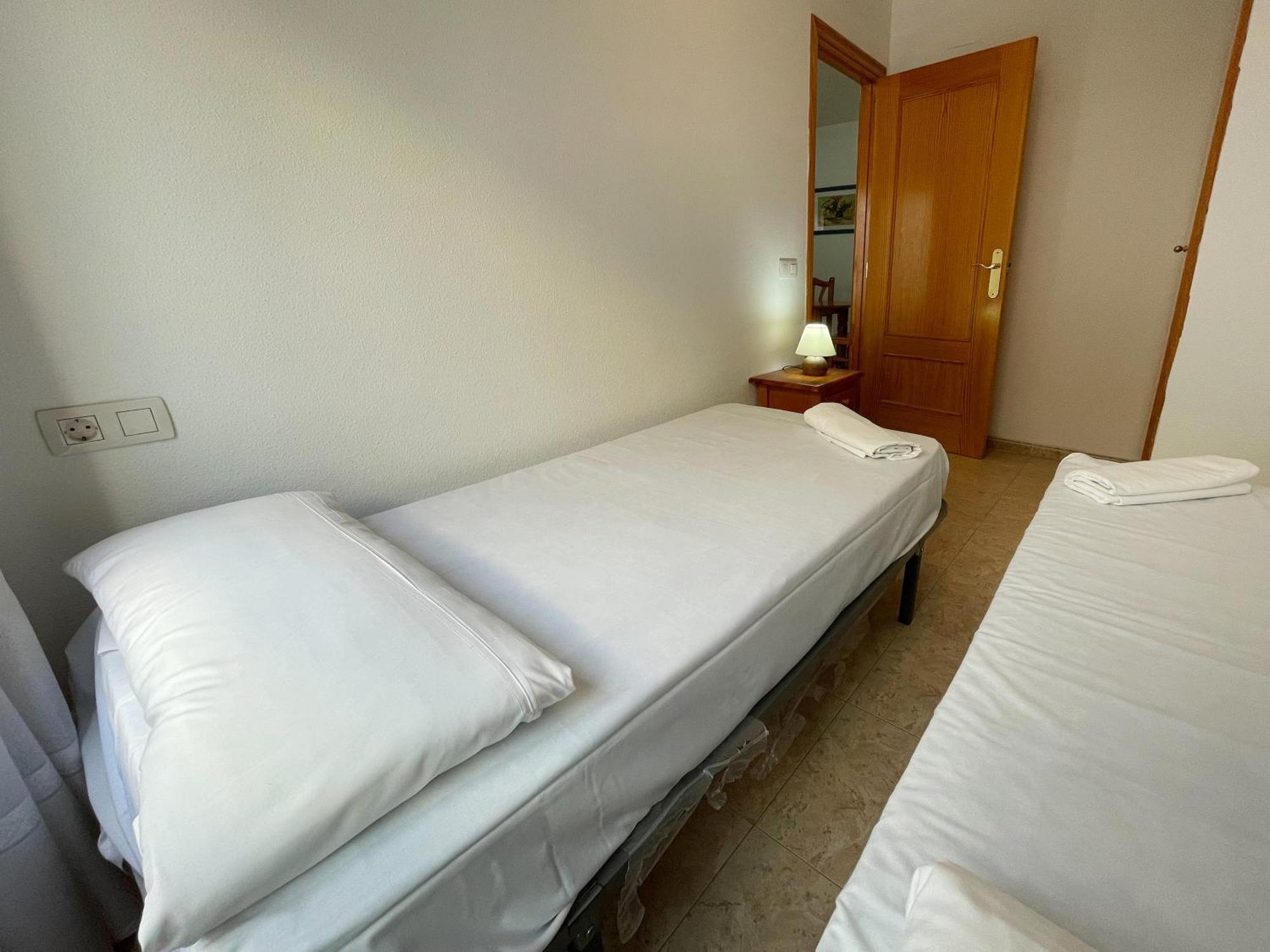Apartamentos Estacion Oropesa 3000 โอโรเปซาเดลมาร์ ภายนอก รูปภาพ